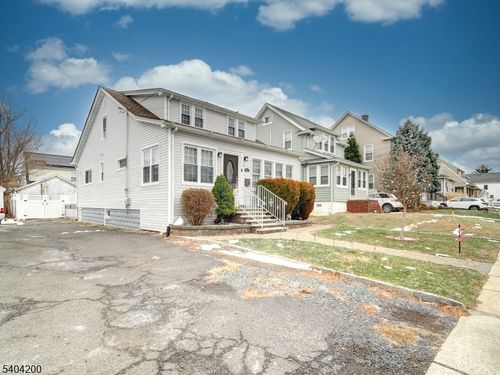 833 Cleveland Ave, Elizabeth, NJ, 07208-1465 | Card Image