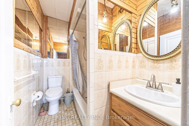 42 Wahneta Ave, House other with 4 bedrooms, 2 bathrooms and 2 parking in Lasalle ON | Image 19