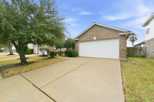 19907 Parkstone Bend Ln, Katy, TX, 77449-1533 | Card Image