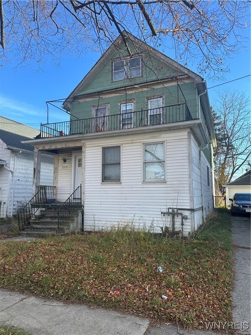 229 Sprenger Avenue, Buffalo, NY, 14211 | Card Image