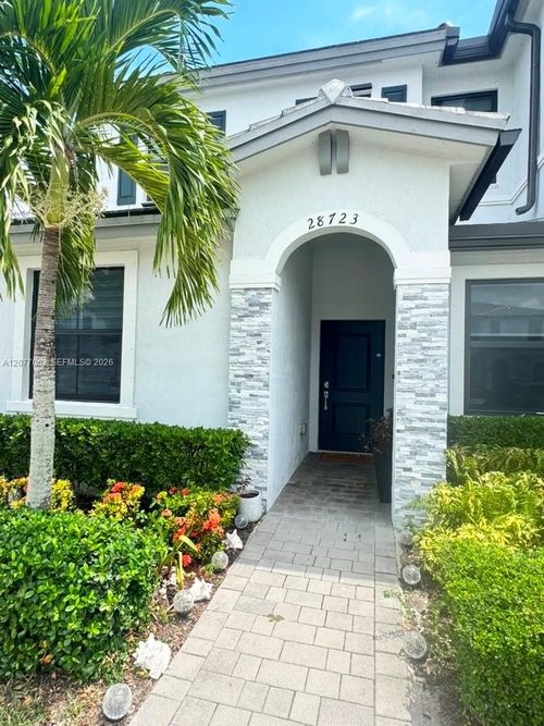 0-28723 Sw 132nd Ct, Homestead, FL, 33033-7529 | Card Image