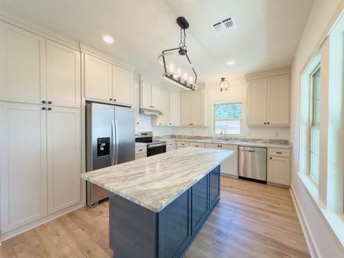 410 B Camellia Dr, Thibodaux, LA, 70301-6508 | Card Image