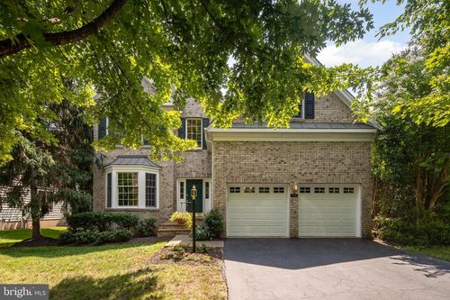 15039 Gaines Mill Cir, HAYMARKET, VA, 20169-2592 | Card Image