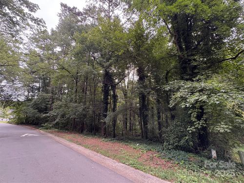 7001 Ware Rd, Charlotte, NC, 28212-5838 | Card Image