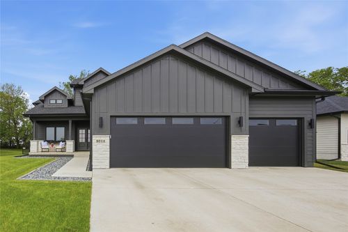 5014 176th Street, Urbandale, IA, 504323 | Card Image
