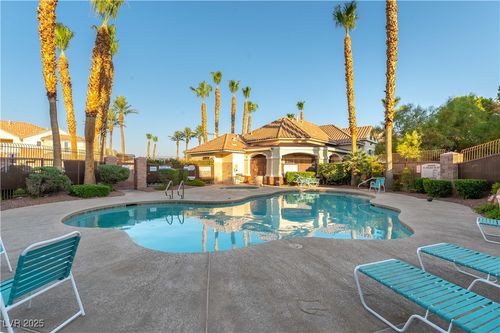 2145-5855 Valley Dr, North Las Vegas, NV, 89031-3672 | Card Image