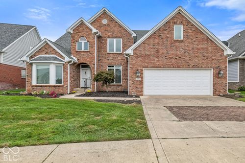 2201 Somerset Dr, Franklin, IN, 46131-9227 | Card Image