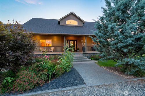 9334 N Canyon View Pr Ne, Benton City, WA, 99320-6705 | Card Image