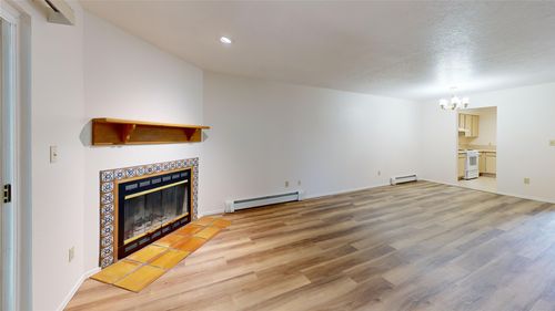 103-1300 Iris St, Los Alamos, NM, 87544-3140 | Card Image