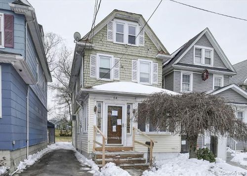 64 Watchogue Rd, Staten Island, NY, 10314-2839 | Card Image