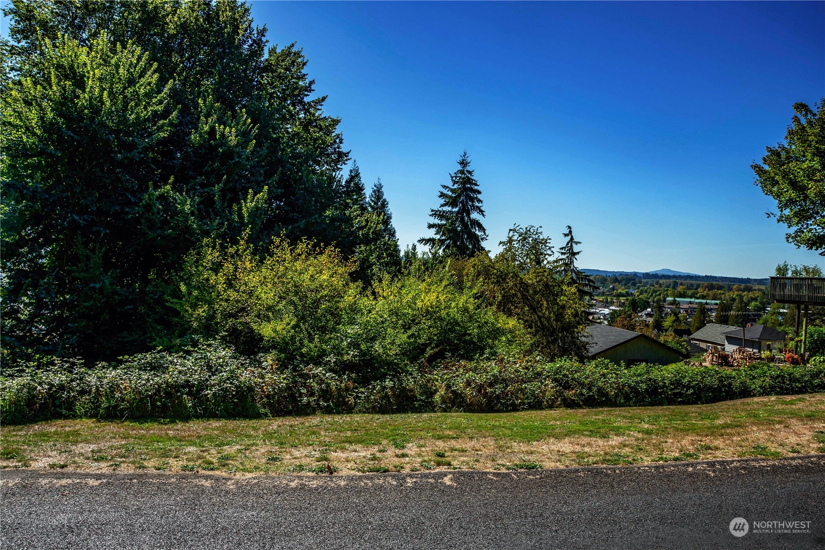 Land in Chehalis 4