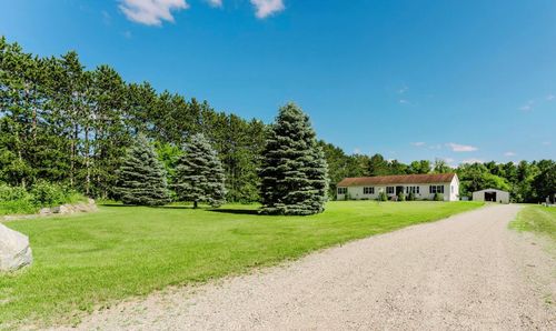 2098 Fisher Ct, Howell, MI, 48855-6831 | Card Image