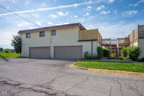 2804 Paso Del Norte Dr, Indianapolis, IN, 46227-6144 | Card Image