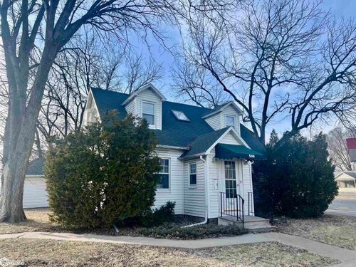 506 N 4th St, Fairfield, IA, 52556-2403 | Card Image