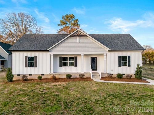 3-1235 Branch St, Lancaster, SC, 29720-7877 | Card Image