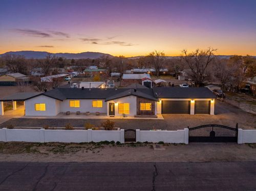 5726 Wood Rd Sw, Albuquerque, NM, 87105-6708 | Card Image