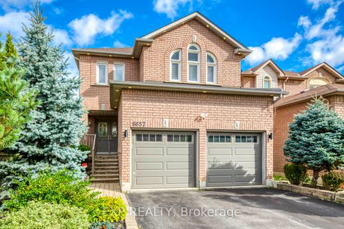 6657 Meteor Crt, Mississauga, ON, L5N7H9 | Card Image