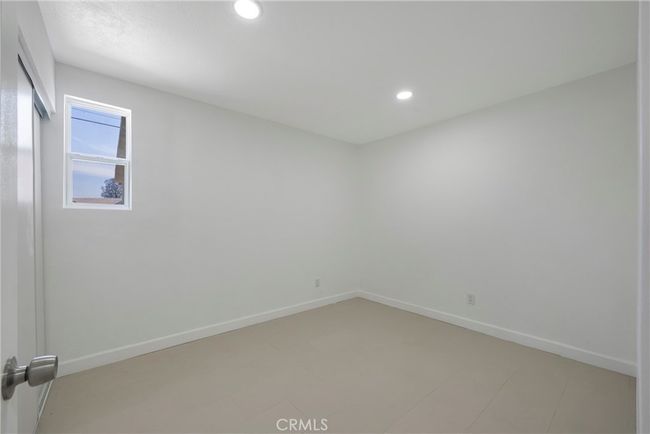 8888 Patrero St, House other with 5 bedrooms, 2 bathrooms and 2 parking in Riverside CA | Image 14