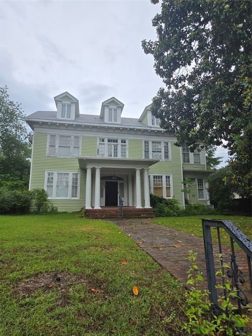 844 Wilkinson St, Shreveport, LA, 71104-3036 | Card Image