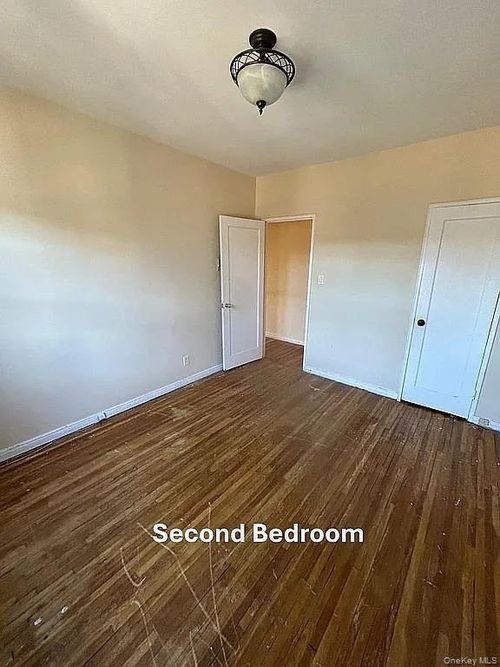 apt-a6-272 Cedarhurst Ave, Cedarhurst, NY, 11516-1657 | Card Image