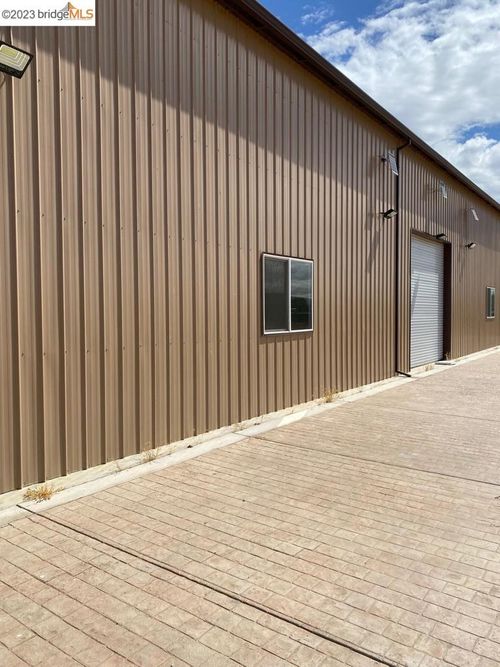 303 Blaine Ln, Knightsen, CA, 94548 | Card Image