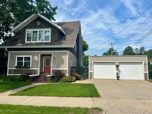 16 Howard Ave Sw, Wadena, MN, 56482-1952 | Card Image