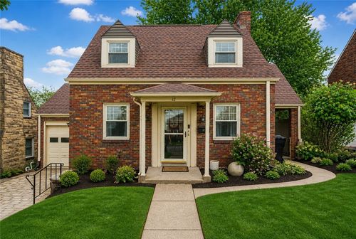 12 Penn Dr, Pittsburgh, PA, 15214-1120 | Card Image