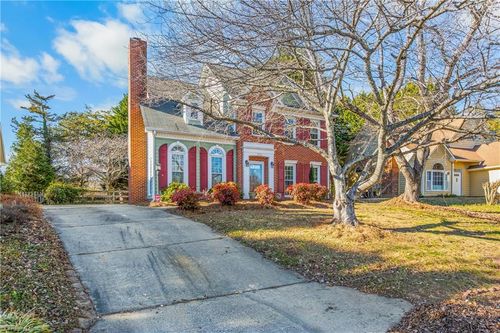 5706 Watercrest Dr, Greensboro, NC, 27407-6372 | Card Image