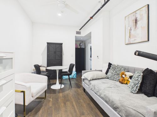 602-1010 W 26th Street, Austin, TX, 78705 | Card Image