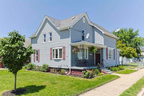 502 W 10th St, Mishawaka, IN, 46544-4913 | Card Image