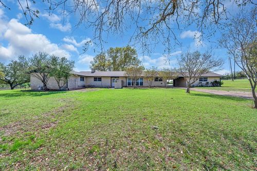 596 Saffle Rd, Robinson, TX, 76706-7150 | Card Image