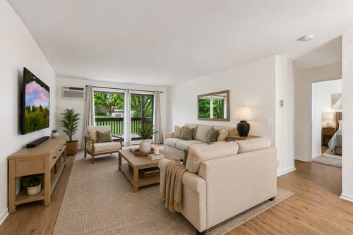 401-14630 Garrett Ave, Apple Valley, MN, 55124-8444 | Card Image