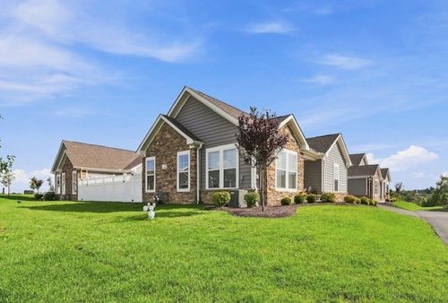 4b-125 Village Ln, Finleyville, PA, 15332-9659 | Card Image