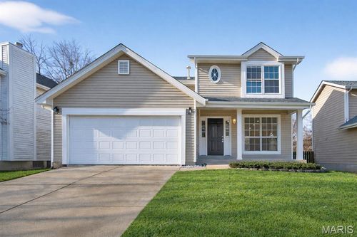 1447 Pepperdine Ct, Ballwin, MO, 63021-8441 | Card Image