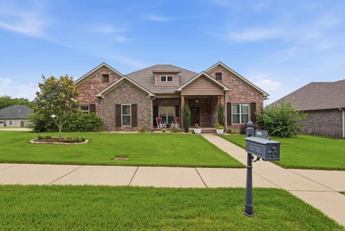 1925 Josh Dr, Conway, AR, 72034-8037 | Card Image