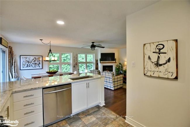 904 Cedarpointe Crt, Condo with 3 bedrooms, 2 bathrooms and 1 parking in Collingwood ON | Image 30