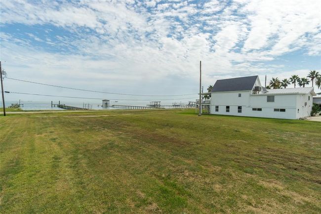 Beautiful water view lot | Image 6