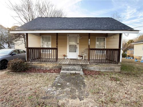 1018 Cranbrook St, Greensboro, NC, 27407-2222 | Card Image