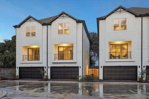 2304 Kolbe Cold Springs Ln, Houston, TX, 77055-5805 | Card Image