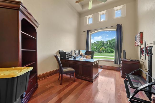 Study/ Home Office with a view | Image 9