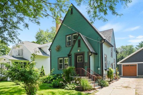 2833 Union Street, Madison, WI, 53704 | Card Image