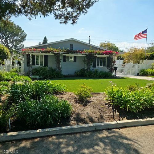 26340 Governor Ave, Harbor City, CA, 90710-3618 | Card Image