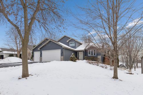 932 Deerfield Rd, Watertown, MN, 55388-9271 | Card Image