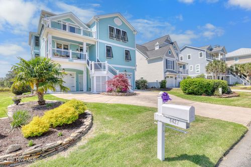 4427 Midshipman Ct Se, Southport, NC, 28461-8070 | Card Image
