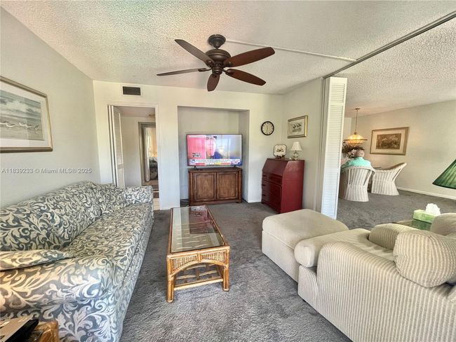APT-311D - 2309 S Cypress Bend Dr, Condo with 3 bedrooms, 2 bathrooms and null parking in Pompano Beach FL | Image 18