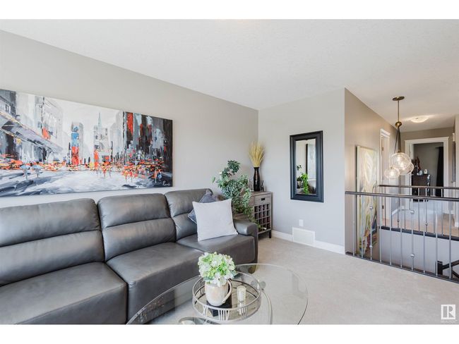 1109 176 St Sw, Home with 3 bedrooms, 3 bathrooms and 4 parking in Edmonton AB | Image 26