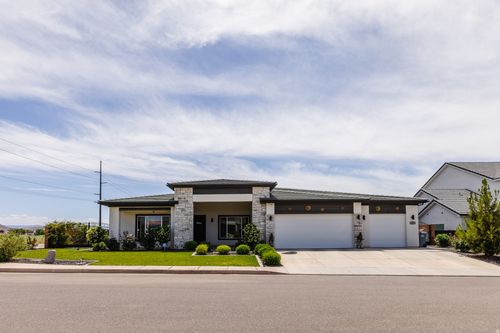 5 W Elinor Ln, Washington, UT, 84780 | Card Image