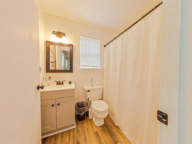 7-Primary Bedroom (5) | Image 18