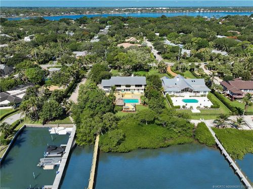 118 S Sewalls Point Rd, Sewalls Point, FL, 34996-6319 | Card Image