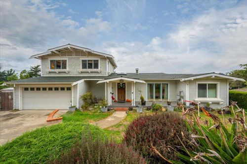 524 Avalon Street, Lompoc, CA, 93436 | Card Image
